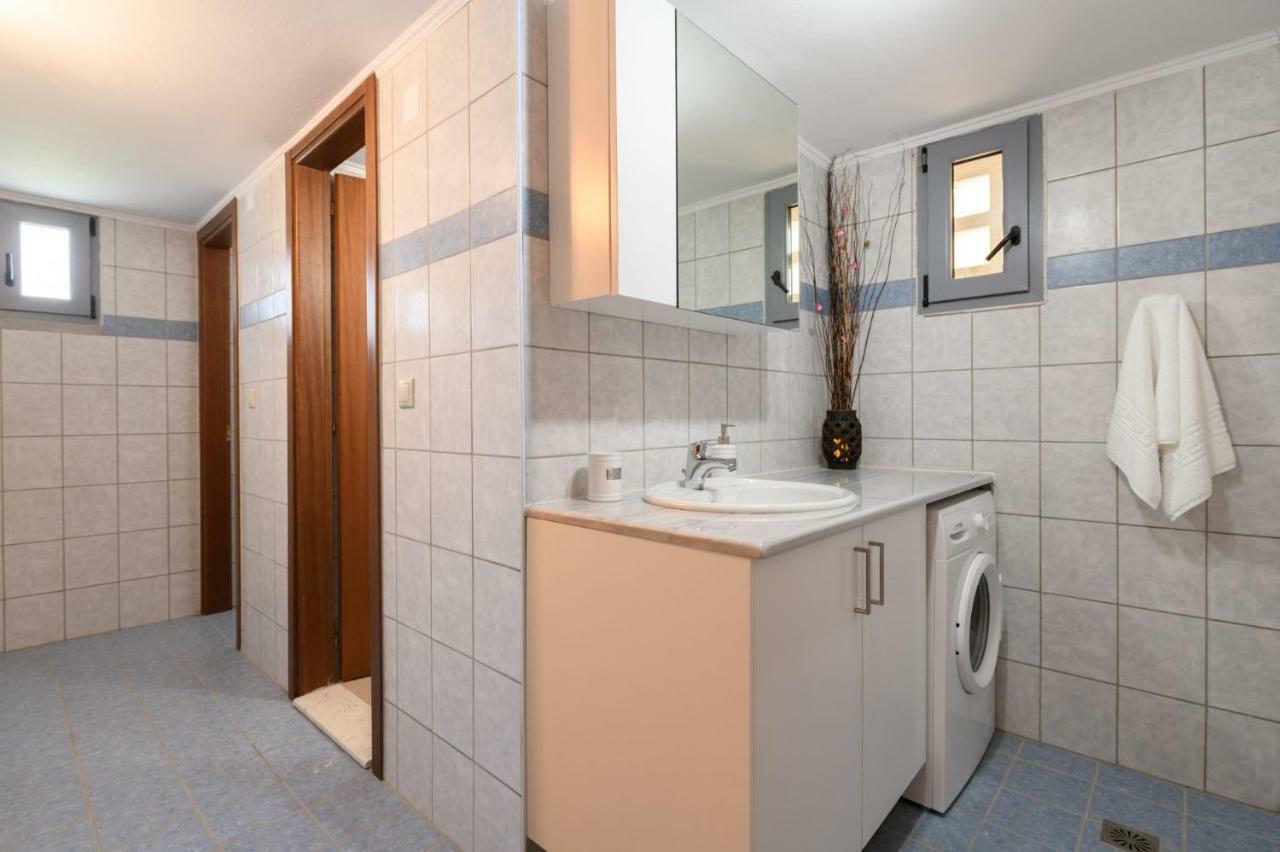 קוקינוס פירגוס Coral Sea Apartment מראה חיצוני תמונה