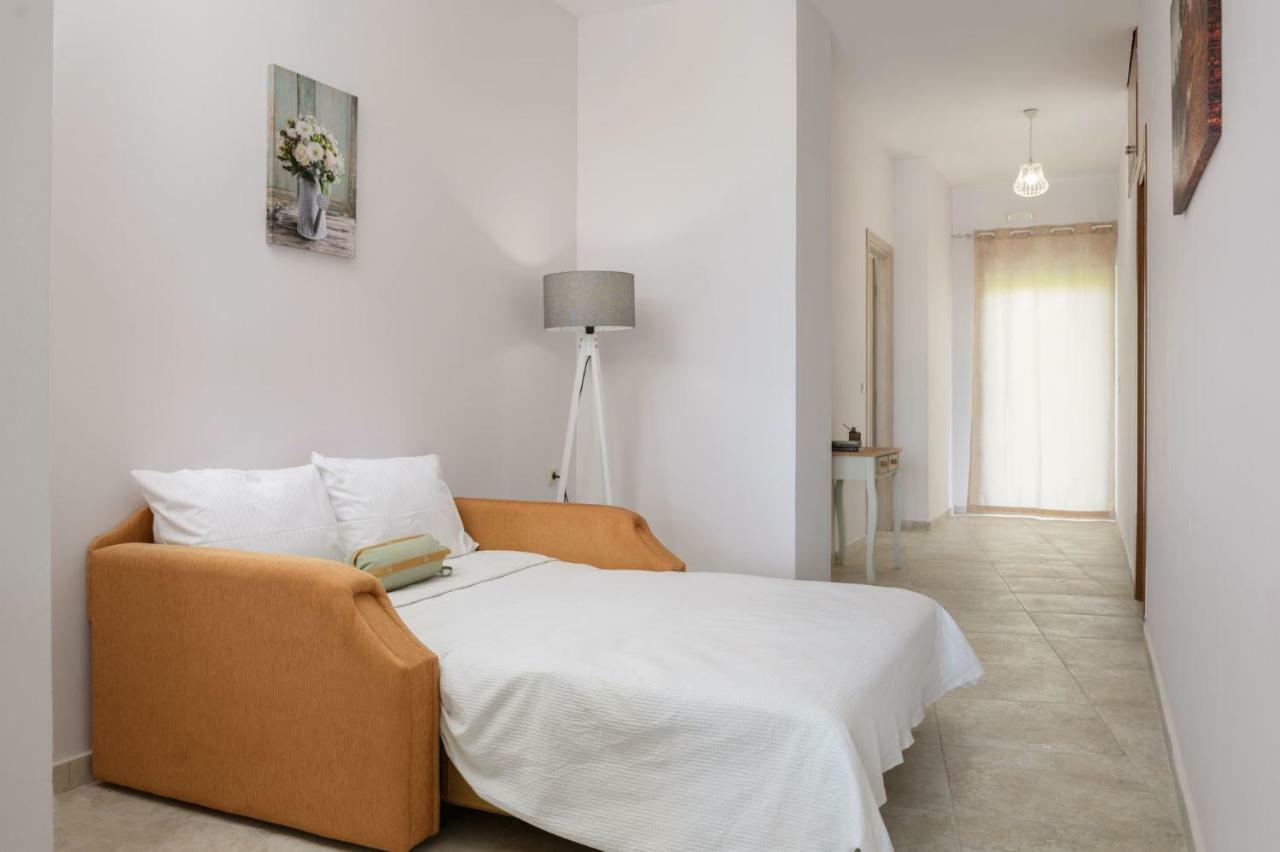 קוקינוס פירגוס Coral Sea Apartment מראה חיצוני תמונה