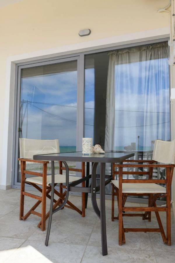 קוקינוס פירגוס Coral Sea Apartment מראה חיצוני תמונה