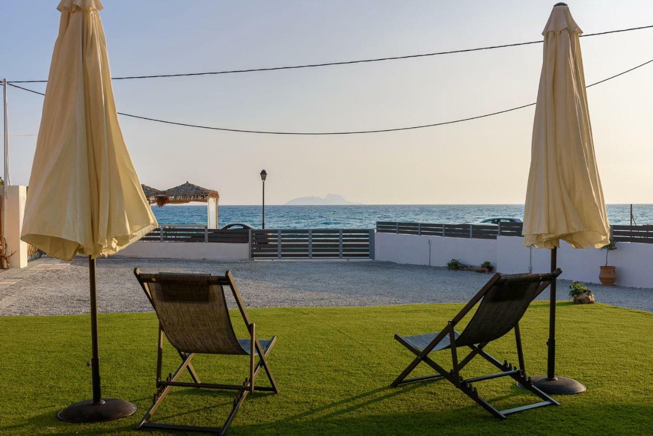 קוקינוס פירגוס Coral Sea Apartment מראה חיצוני תמונה